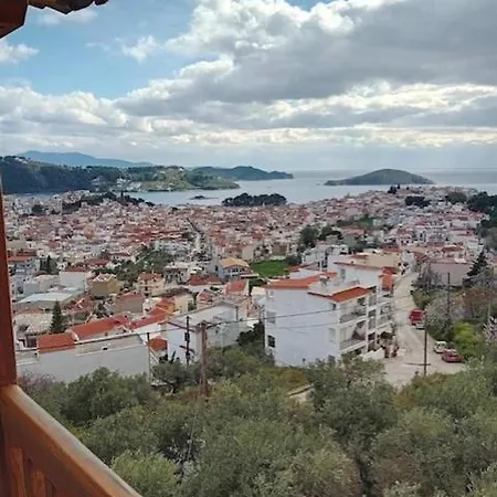 Gasthuis Makis Skiathos-stad